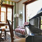 Villa Sequoia