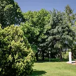 Sequoia Villa