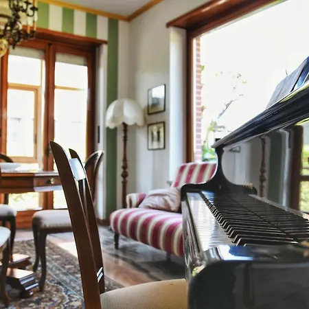 Villa Sequoia