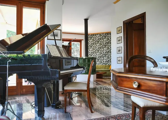 Sequoia Villa